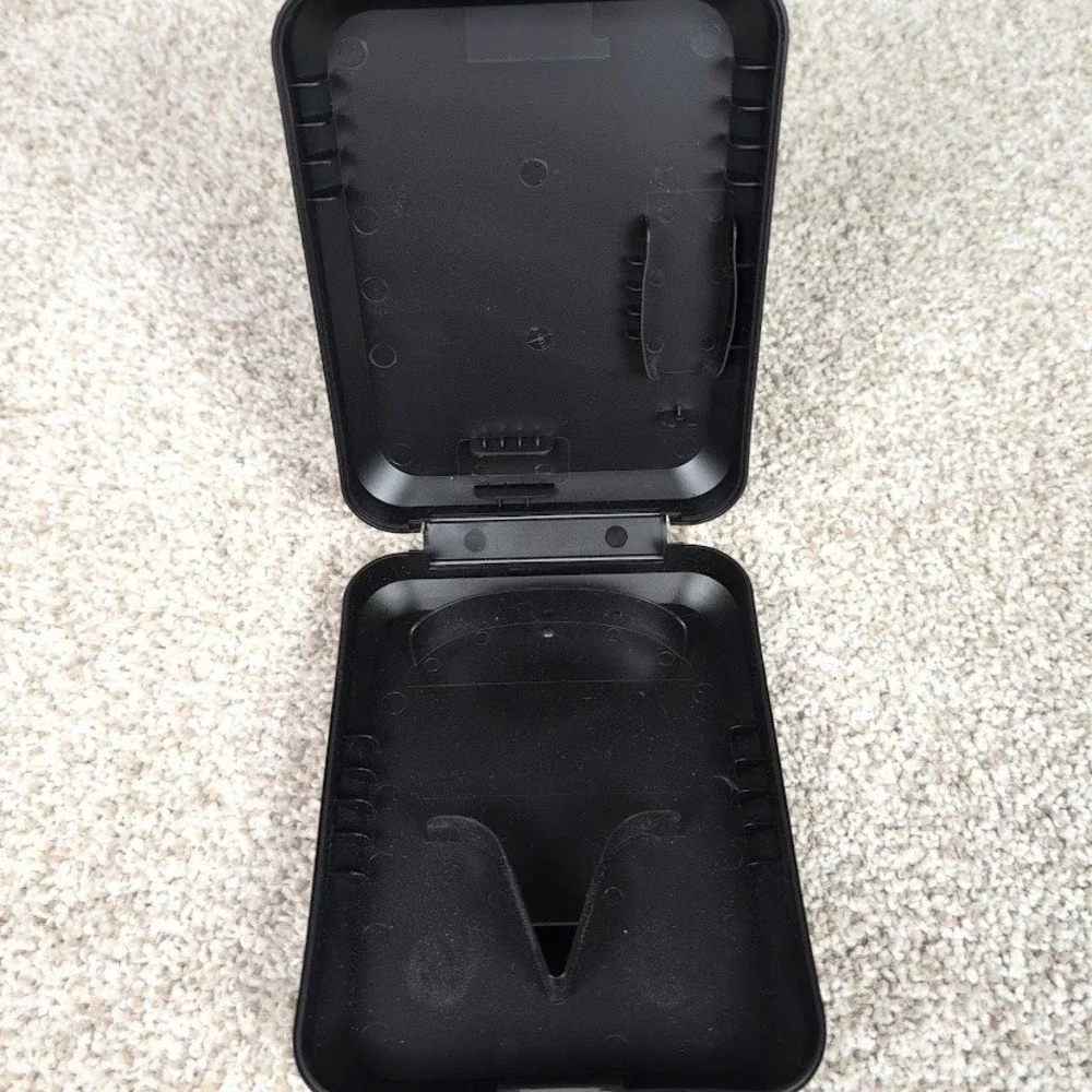 Logitech PC Computer A5572A USB‎ Headset Headphones with Mic Volume Control Case